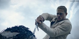 Beitragsbild des Blogbeitrags Filmkritik: King Arthur: Legend of the Sword 