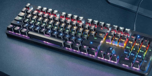 Beitragsbild des Blogbeitrags Trust präsentiert erschwingliche Gaming-Tastatur GXT 863 Mazz 