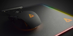 Beitragsbild des Blogbeitrags Lexip Neptunium Alpha np93 und B5 im Test
