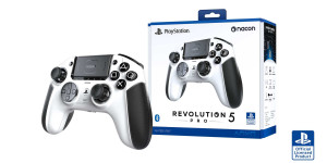 Beitragsbild des Blogbeitrags Revolution 5 Pro Controller jetzt im Handel erhältlich