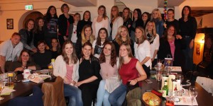 Beitragsbild des Blogbeitrags Fünf Jahre Später: Maturatreffen