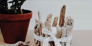 Beitragsbild des Blogbeitrags DIY Windlicht aus Treibholz/Ästen