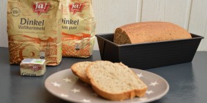 Beitragsbild des Blogbeitrags Rezept: Chia-Dinkel-Brot 
