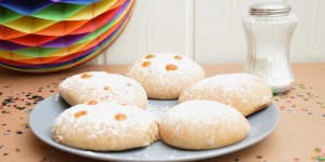Beitragsbild des Blogbeitrags Rezept: vegane Faschingskrapfen