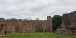 Beitragsbild des Blogbeitrags Villa des Maxentius – Auf den Spuren der Via Appia I