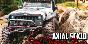 Beitragsbild des Blogbeitrags Axial Scx10 Jeep Wrangler – Trail through Rocks