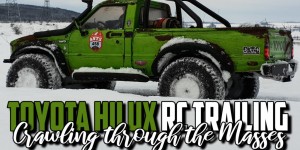 Beitragsbild des Blogbeitrags Toyota Hilux RC Trailing – Crawling through the Masses