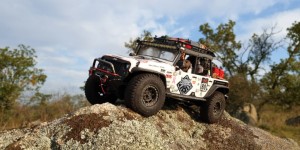 Beitragsbild des Blogbeitrags RC Adventure Jeep Wrangler Axial SCX10 – The humpback whale rock 