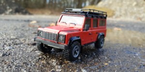 Beitragsbild des Blogbeitrags 1/32 Land Rover Defender D110 (OH32A03) – The Puddle Run 