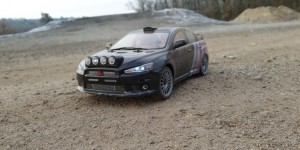 Beitragsbild des Blogbeitrags Tamiya XV-01 Long Damper Spec – Mitsubishi Lancer Sliding Madness