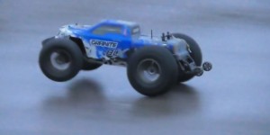 Beitragsbild des Blogbeitrags Arrma Granite 2WD BLX – Rear wheel slipping