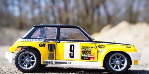 Beitragsbild des Blogbeitrags Tamiya Renault 5 Turbo Rally M-05Ra RWD – Slow Motion drifts 