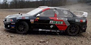 Beitragsbild des Blogbeitrags Tamiya DF-03RA Mitsubishi Lancer IV – Slow Motion Power Slides 