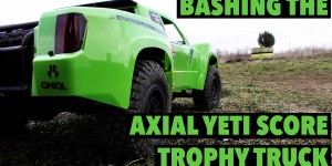 Beitragsbild des Blogbeitrags Axial Yeti Score Trophy Truck Bashing I 