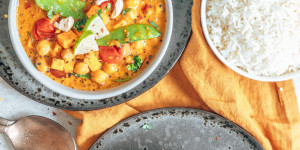 Beitragsbild des Blogbeitrags Kichererbsen-Gemüse-Curry