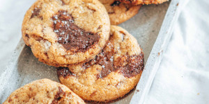 Beitragsbild des Blogbeitrags Schokolade Cookies – die Weltbestes!