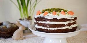 Beitragsbild des Blogbeitrags Oster-Kuchen: Naked Carrot Cake