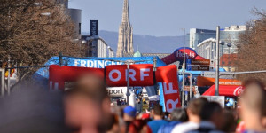 Beitragsbild des Blogbeitrags Wie schnell kann ich einen Marathon laufen?