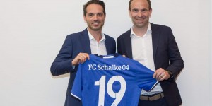 Beitragsbild des Blogbeitrags PES 2019: KONAMI kündigt offizielle Partnerschaft mit FC Schalke 04 an