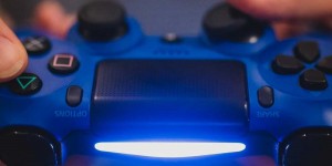 Beitragsbild des Blogbeitrags PS4 hat die Verkaufszahlen der Wii und PS1 übertroffen und ist nun die zweitbeste verkaufte Konsole der Welt 