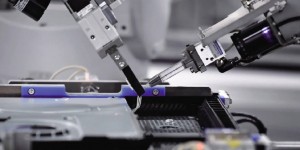 Beitragsbild des Blogbeitrags PlayStation 4: So schnell ist eine Sony PS4 produziert