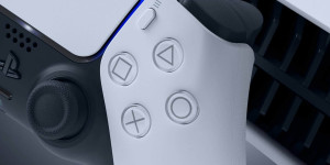Beitragsbild des Blogbeitrags PS5: Den meisten Spielern sind die DualSense-Funktionen “wurscht” 
