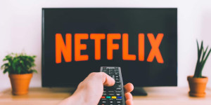 Beitragsbild des Blogbeitrags Netflix wegen schwarzer Kleopatra-Schauspielerin verklagt 