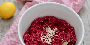Beitragsbild des Blogbeitrags BUCHWEIZEN-RISOTTO MIT ROTER BEETE UND KREN 