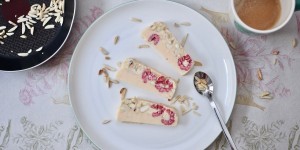 Beitragsbild des Blogbeitrags HIMBEER-NOUGAT-PARFAIT 