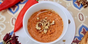 Beitragsbild des Blogbeitrags MUHAMMARA {PAPRIKA-WALNUSS-DIP} 