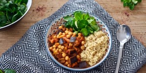 Beitragsbild des Blogbeitrags MAROKKANISCHE POWERBOWL MIT PERLEN-COUSCOUS 