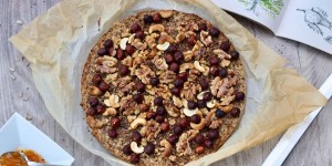 Beitragsbild des Blogbeitrags KNUSPRIGES KÖRNER-NUSS-BROT