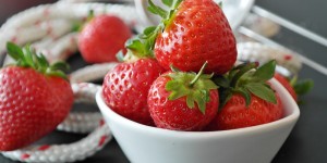 Beitragsbild des Blogbeitrags BYE BYE CELLULITE! DIE BESTEN TIPPS GEGEN ORANGENHAUT {GASTARTIKEL}
