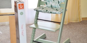 Beitragsbild des Blogbeitrags [Review] – Stokke Tripp Trapp mit Namensgravur: 