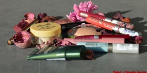 Beitragsbild des Blogbeitrags [Review] – alverde dekorative Kosmetik-Neuheiten H/W 2018: 