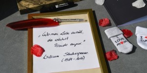 Beitragsbild des Blogbeitrags World Poetry Day mit Viking Österreich: 