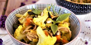 Beitragsbild des Blogbeitrags Glutenfreie Veggie Pasta Bowl