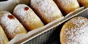 Beitragsbild des Blogbeitrags Krapfen aus dem Ofen – fluffig, vegan und gesund