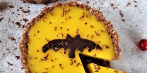 Beitragsbild des Blogbeitrags Halloween-Tartelettes: süße Mango-Haselnuss-Mini-Tartes 