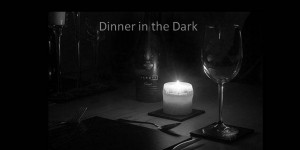 Beitragsbild des Blogbeitrags Ein Erlebnis für die Sinne – Vier Sinne “Dinner in the Dark” 