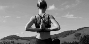 Beitragsbild des Blogbeitrags Wie du die richtige Yogalehrerausbildung für dich findest 