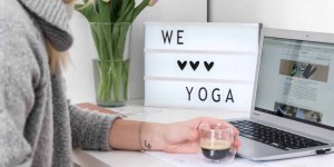 Beitragsbild des Blogbeitrags Tipp: We love Yoga – der Zalando Yogaguide und #giveaway 