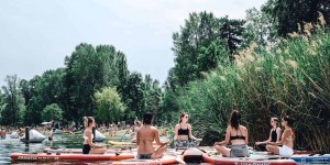 Beitragsbild des Blogbeitrags SUP Yoga Blogger Event und #giveaway 