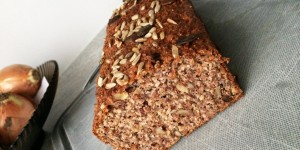 Beitragsbild des Blogbeitrags Ninas Eiweißbrot 