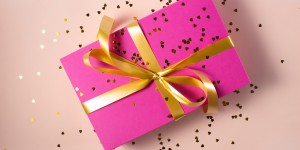 Beitragsbild des Blogbeitrags Geschenke für das Brautpaar – unsere Top 10 Geschenkideen