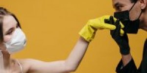 Beitragsbild des Blogbeitrags Quarantäne statt geplanter Hochzeit? Zweisam durch die Corona-Krise