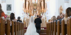 Beitragsbild des Blogbeitrags Fürbitten für die Hochzeit: Beispiele & Tipps 