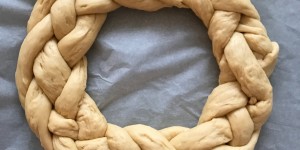 Beitragsbild des Blogbeitrags Briochekranz mit und ohne Namenstag 