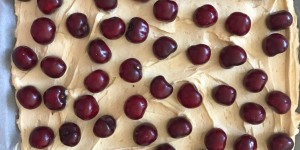 Beitragsbild des Blogbeitrags Standing Ovations dem narrischen Kirschenkuchen 