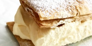 Beitragsbild des Blogbeitrags savoir vivre, Cremeschnitten